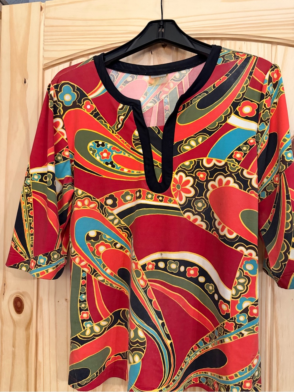 Athleta Multicolor Paisley-Power Print Red V-Neck Tunic